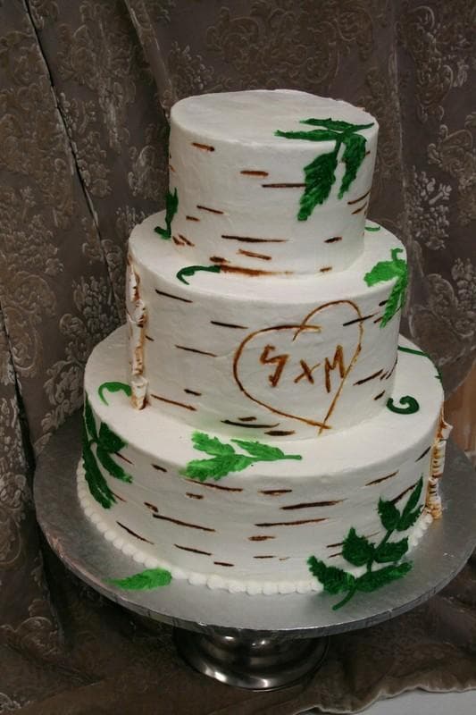 Midnight Sun Cakery — Wedding Cake, portfolio photo 3
