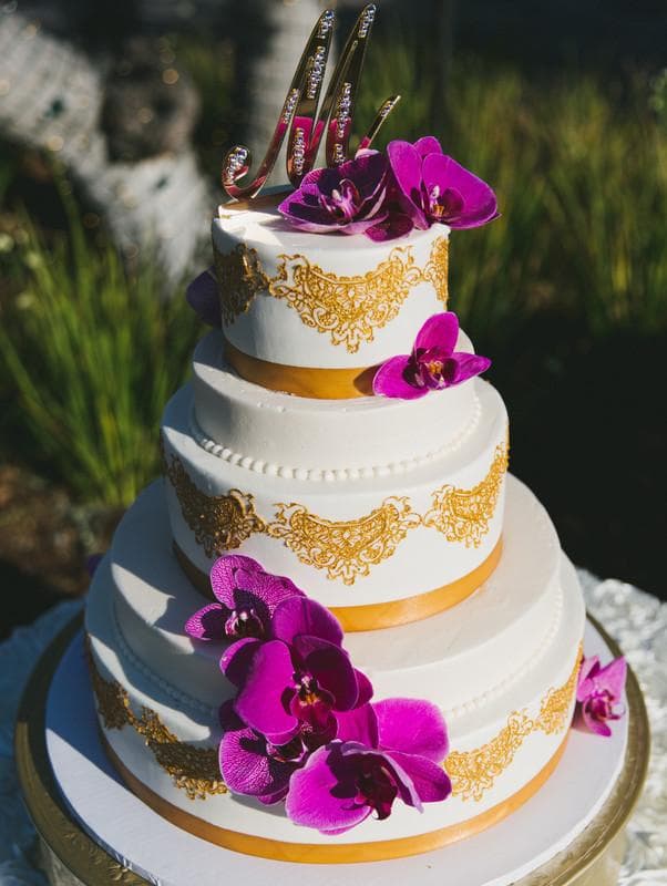 Freedom Bakery & Confections — Wedding Cake, portfolio photo 2