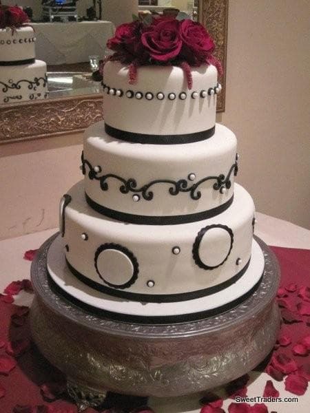 Sweet Traders — Wedding Cake, portfolio photo 13