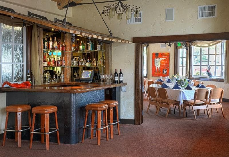 Rio Grill — Rehearsal Dinner Location, portfolio photo 2