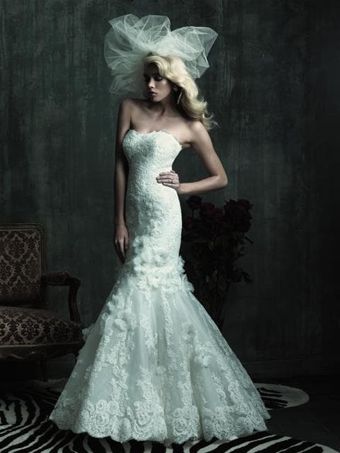 Minerva's Bridal Suite, gallery photograph 2