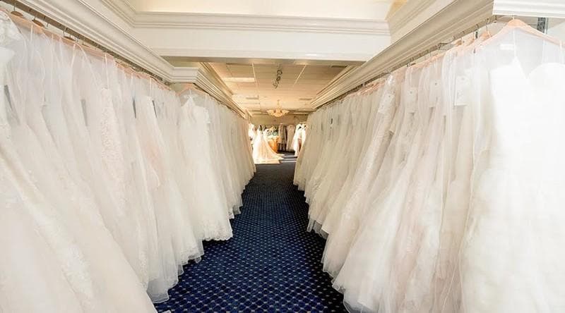Minerva's Bridal Suite, gallery photograph 9