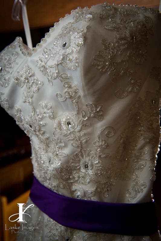 Linh's Bridal & Alterations, gallery photograph 12