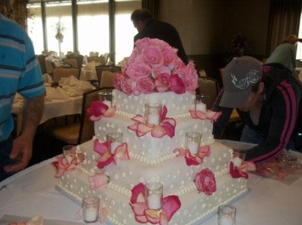 DreamScape Desserts — Wedding Cake, portfolio photo 11