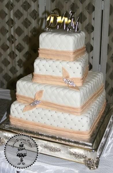 Sweet Designs Cakery — Wedding Cake, portfolio photo 3