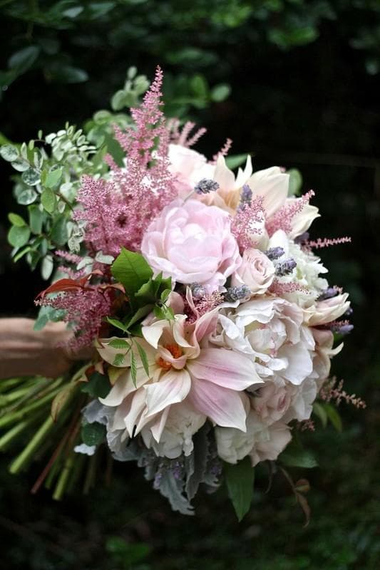 ELEGANT DESIGNS BY JOY, gallery photograph 3