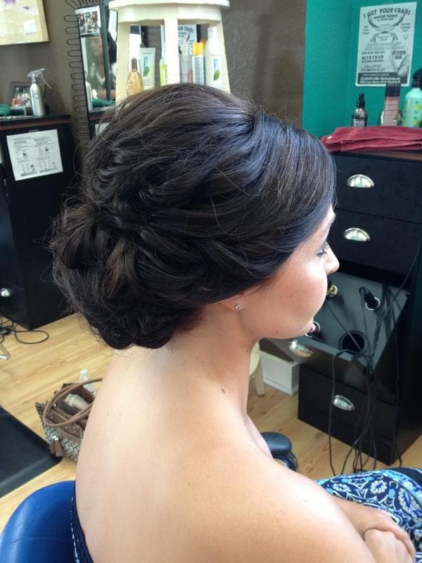Glimmer Hair & Makeup, gallery photograph 5