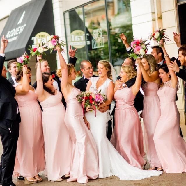 Groom Service Beauty & Dry Bar, gallery photograph 9
