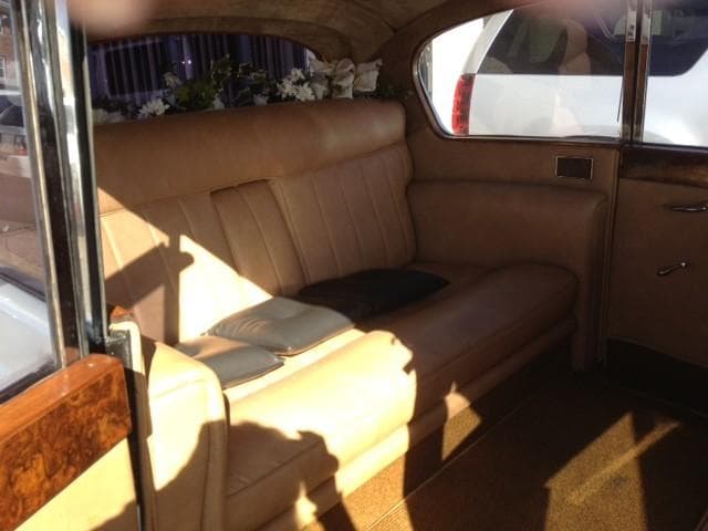 D&G Limousine, gallery photograph 3