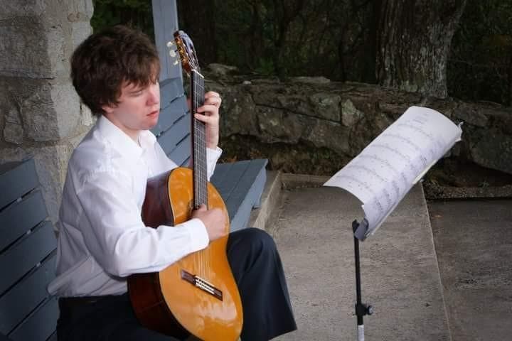 Michael Root, Classical Guitar, gallery photograph 1