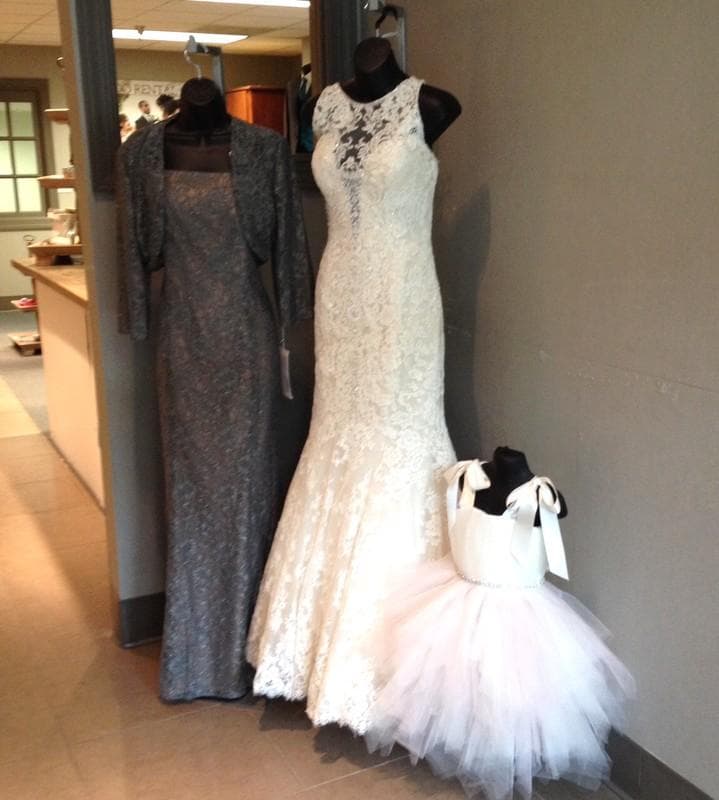 Chicas Bridal, gallery photograph 3