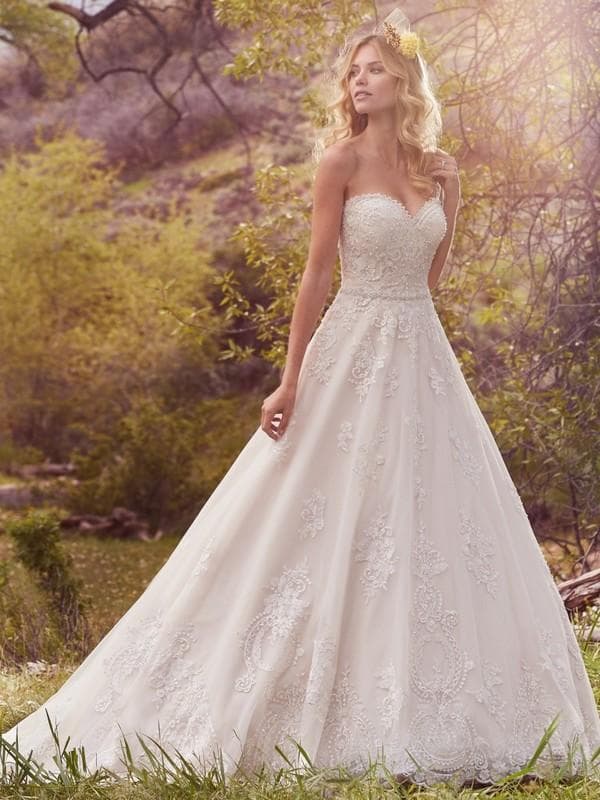 Signature Bridal Salon, gallery photograph 10