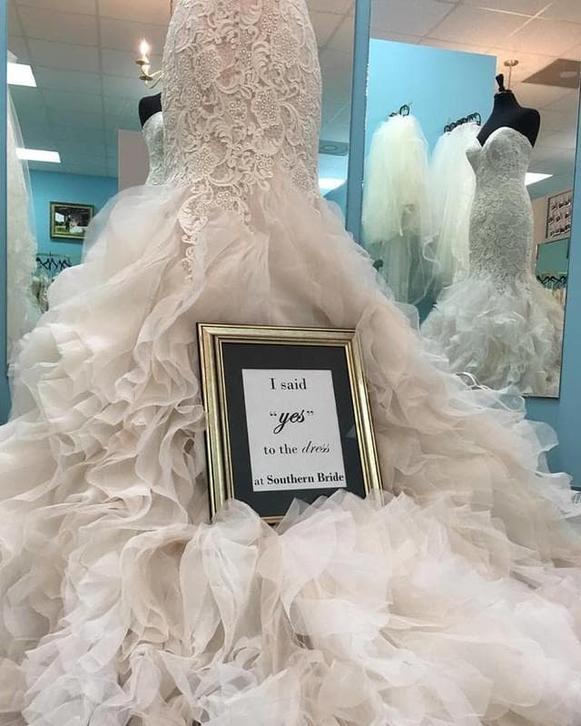 Southern Bride, gallery photograph 3
