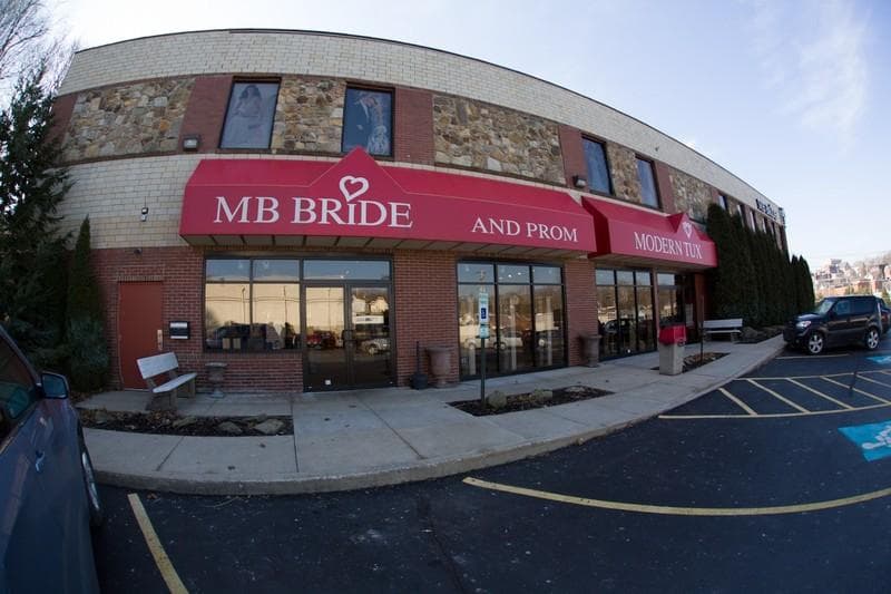 MB Bride & Special Occasion, gallery photograph 8