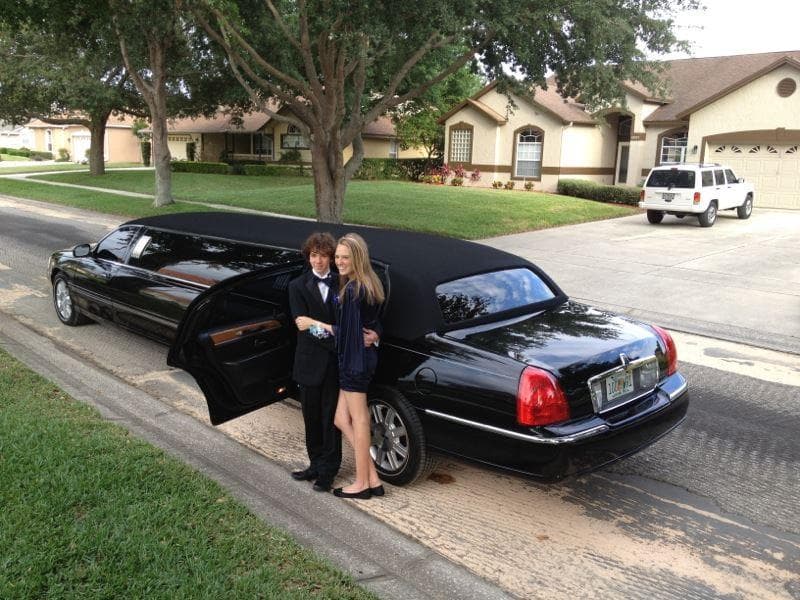 Backstage Limousine, gallery photograph 5
