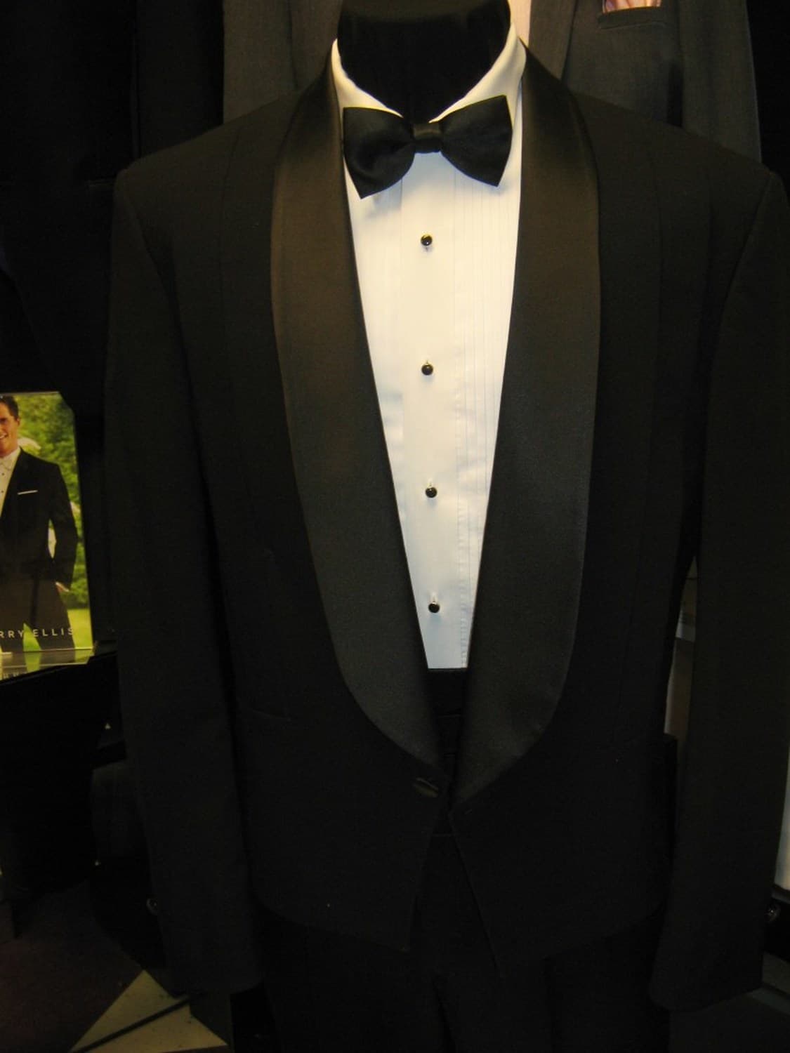 Rose Tuxedo — Tuxedos and Suits, portfolio photo 1