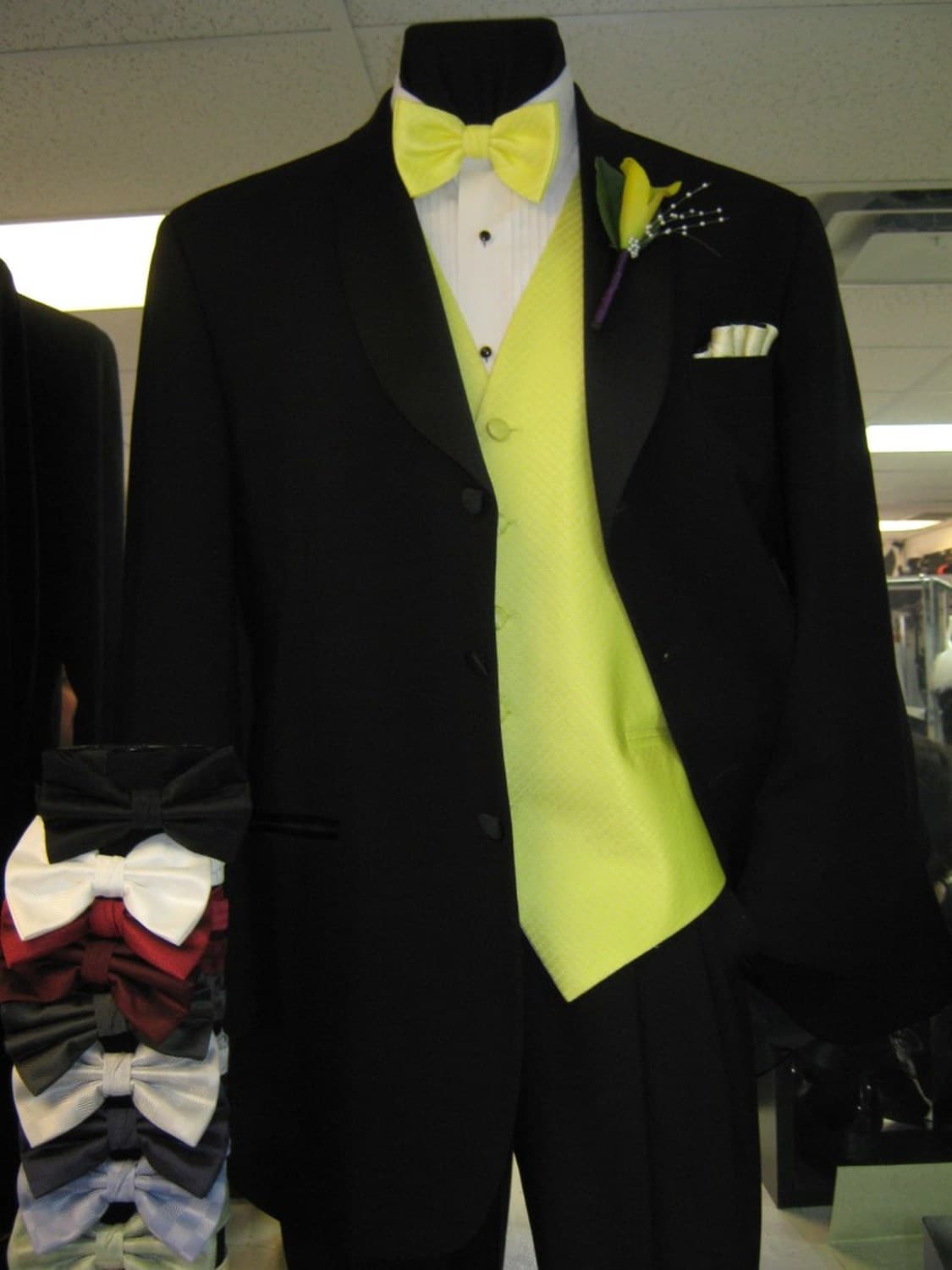 Rose Tuxedo — Tuxedos and Suits, portfolio photo 3