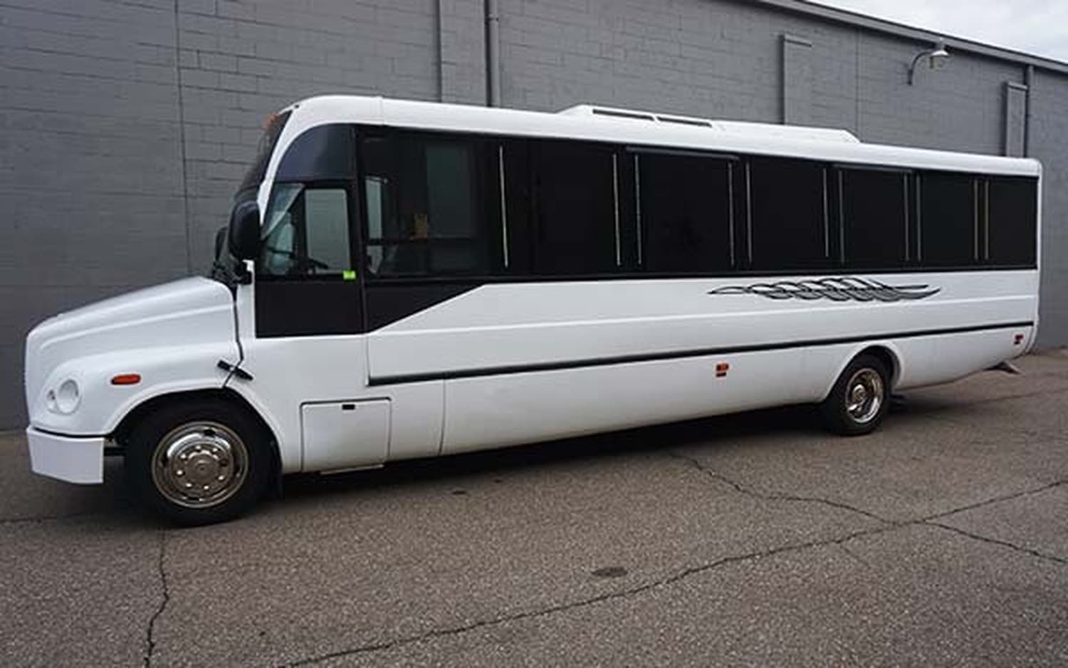 MVP Limo Service — Transportation, portfolio photo 12