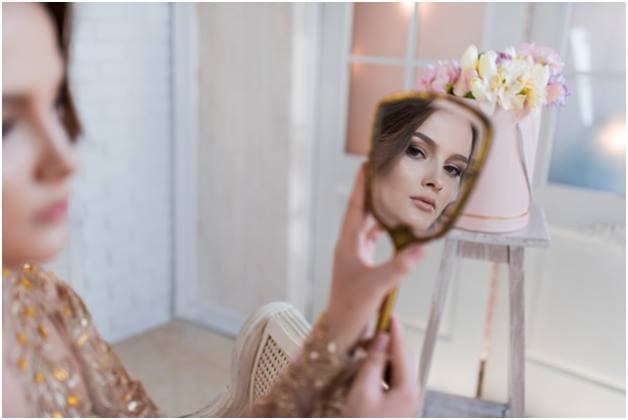 Wedding Eye Makeup Tips Every Bride Needs to Know