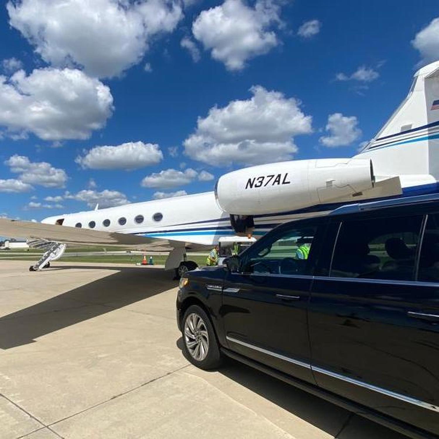 Midway Airport Limo Service And Our Limo