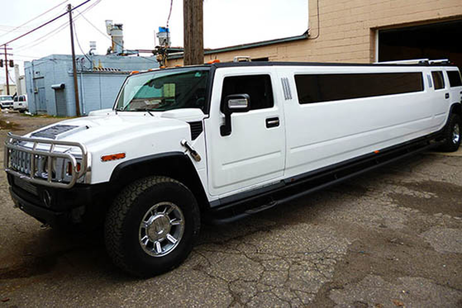 Fort Wayne Party Bus, gallery photograph 1