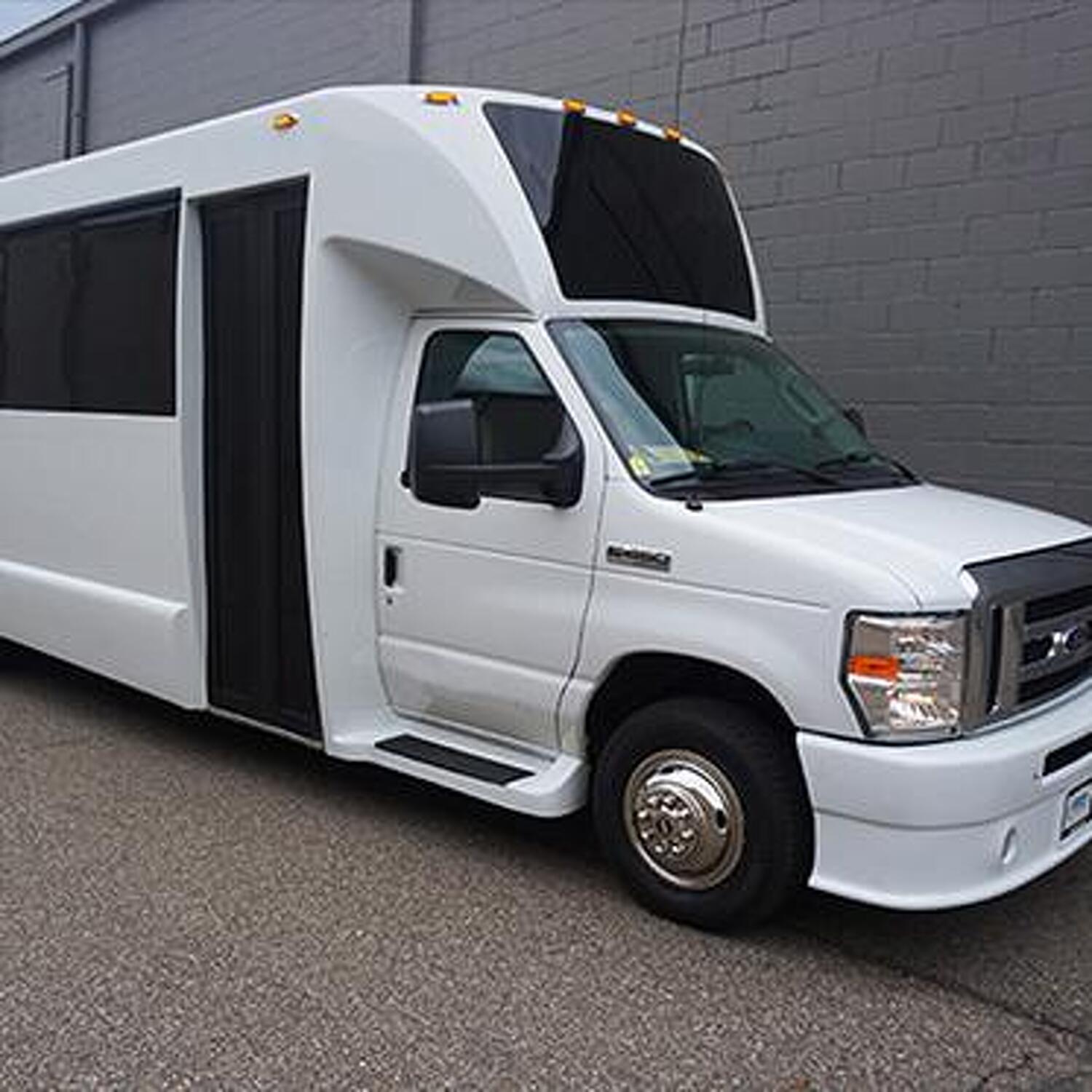 Baton Rouge Limo Bus
