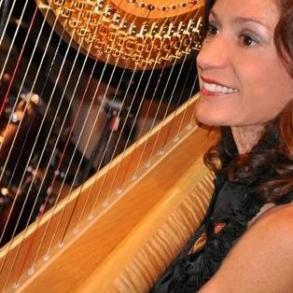 Christine Vivona, Harpist