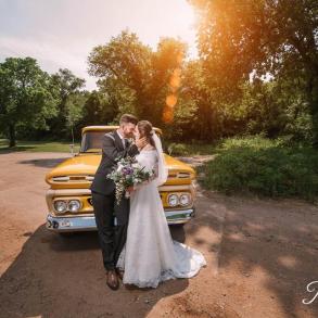 Red Stiletto Photography Red Stiletto Photography