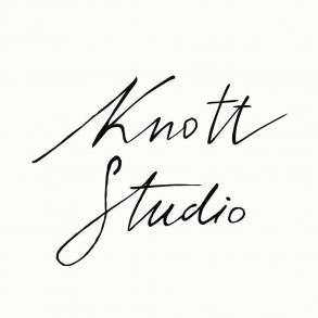 Mira Knott Mira Knott