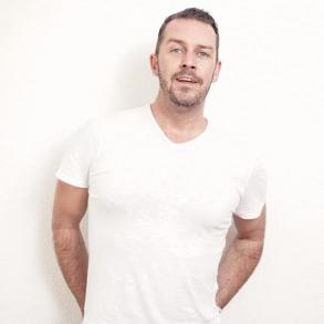 Gareth Davies Gareth Davies