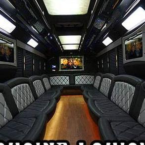 Fancy Party Buses and Limos in Kentucky Fancy Party Buses and Limos in Kentucky