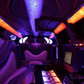 First-Class Limos and Party Busesi n NV First-Class Limos and Party Busesi n NV