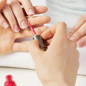 Royal Nails & Lash Royal Nails & Lash